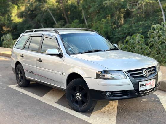VOLKSWAGEN PARATI 1.6 MI SURF 8V FLEX 4P MANUAL G.IV VOLKSWAGEN PARATI 1.6 MI SURF 8V FLEX 4P MANUAL G.IV